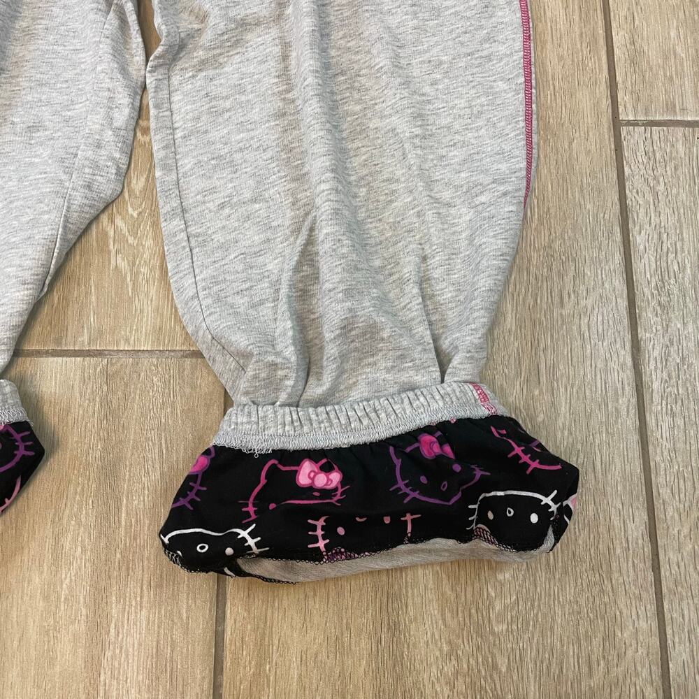 Hello Kitty Sanrio Lounge Jogger Pants Womens L Gray Pajama Sleepwear NWT - Picture 12 of 12